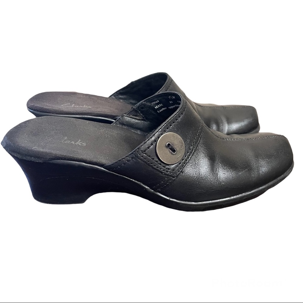Clarks Black Leather Clogs - Sz 7.5 M